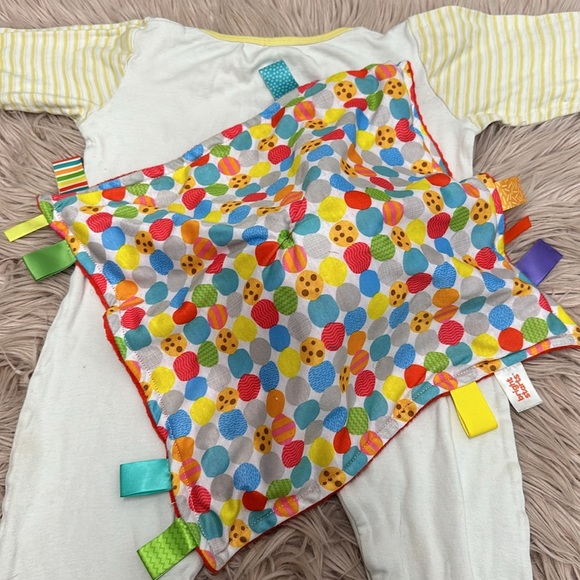 Elmo Baby Bundle - Picture 8 of 10